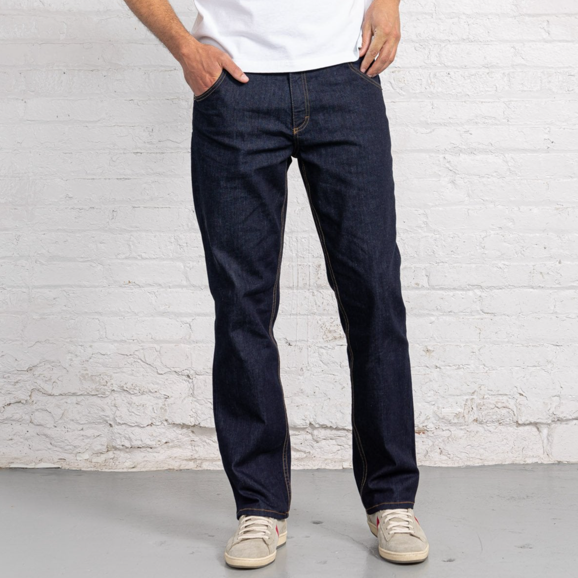 Relaxed Fit Dark Wash