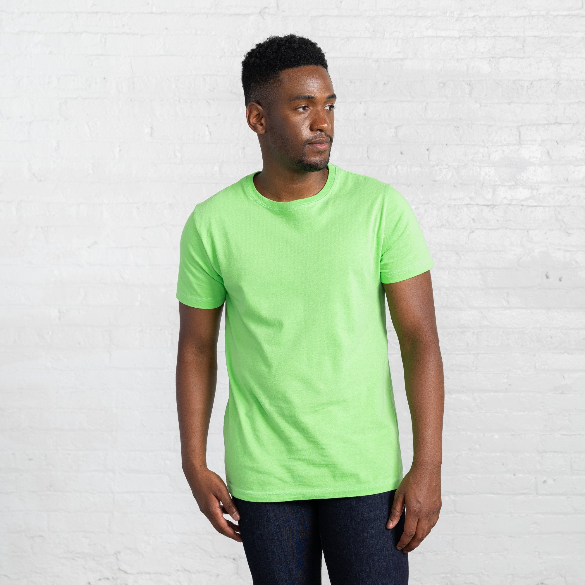 Color:Bright Green classic combed cotton men's t-shirts