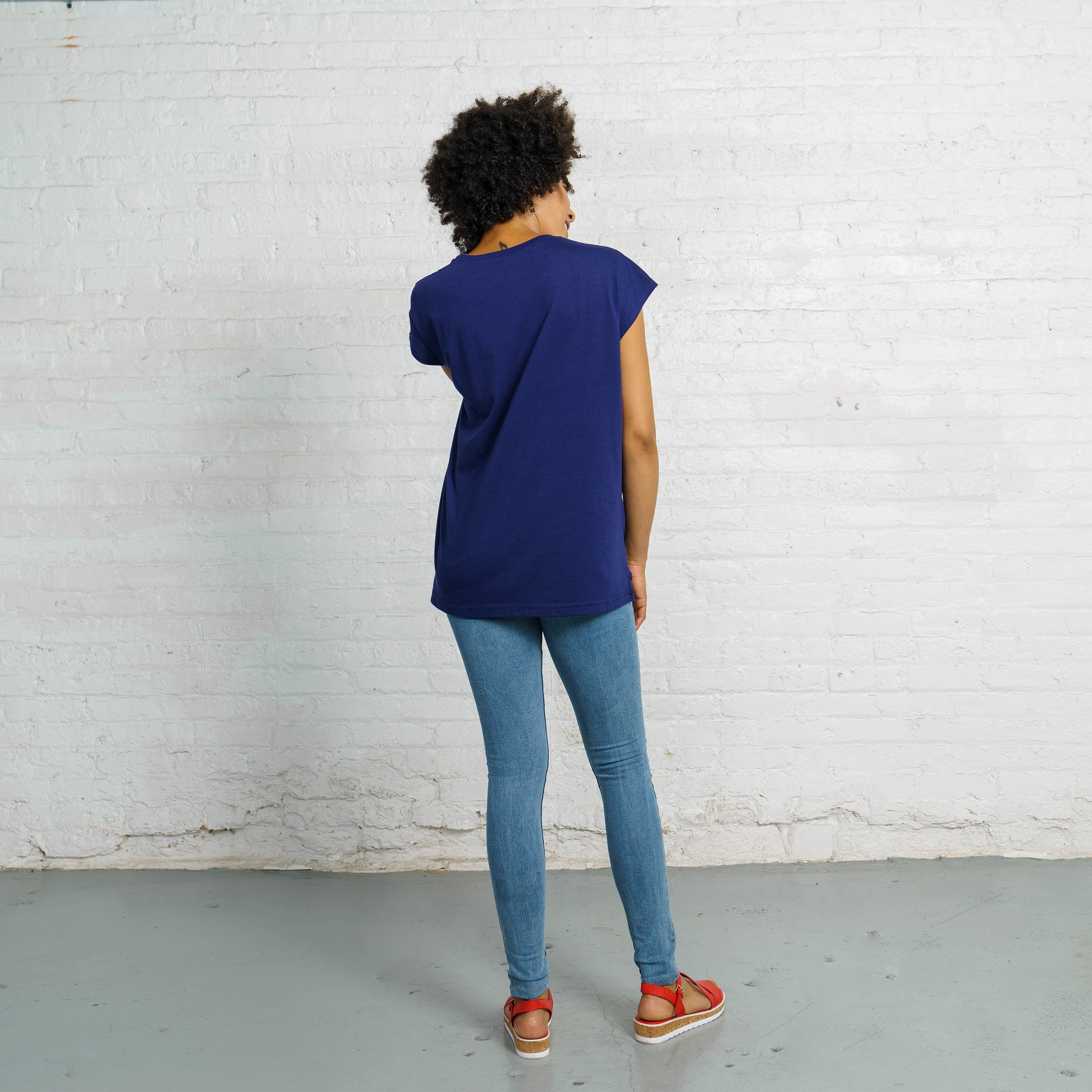 Color:Navy Sustainable Cotton New T-shirts