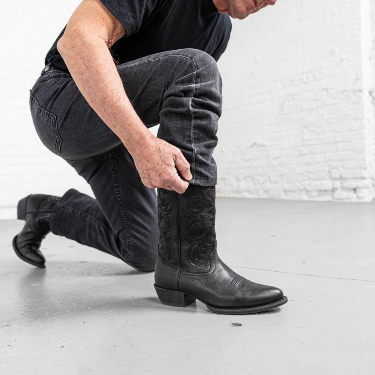 Men's Boot Cut Jeans