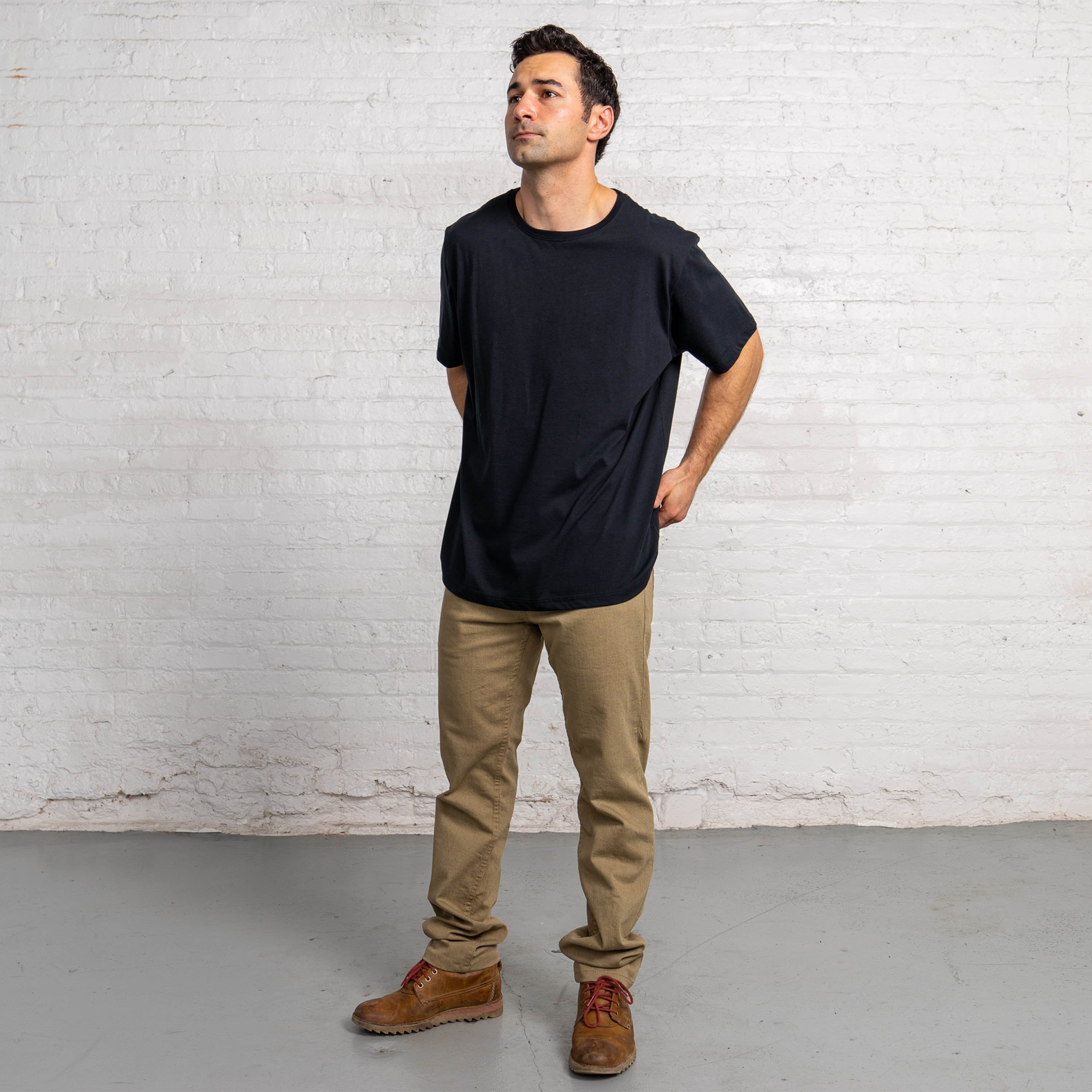 Classic Color:Black Sustainable Cotton New T-shirts