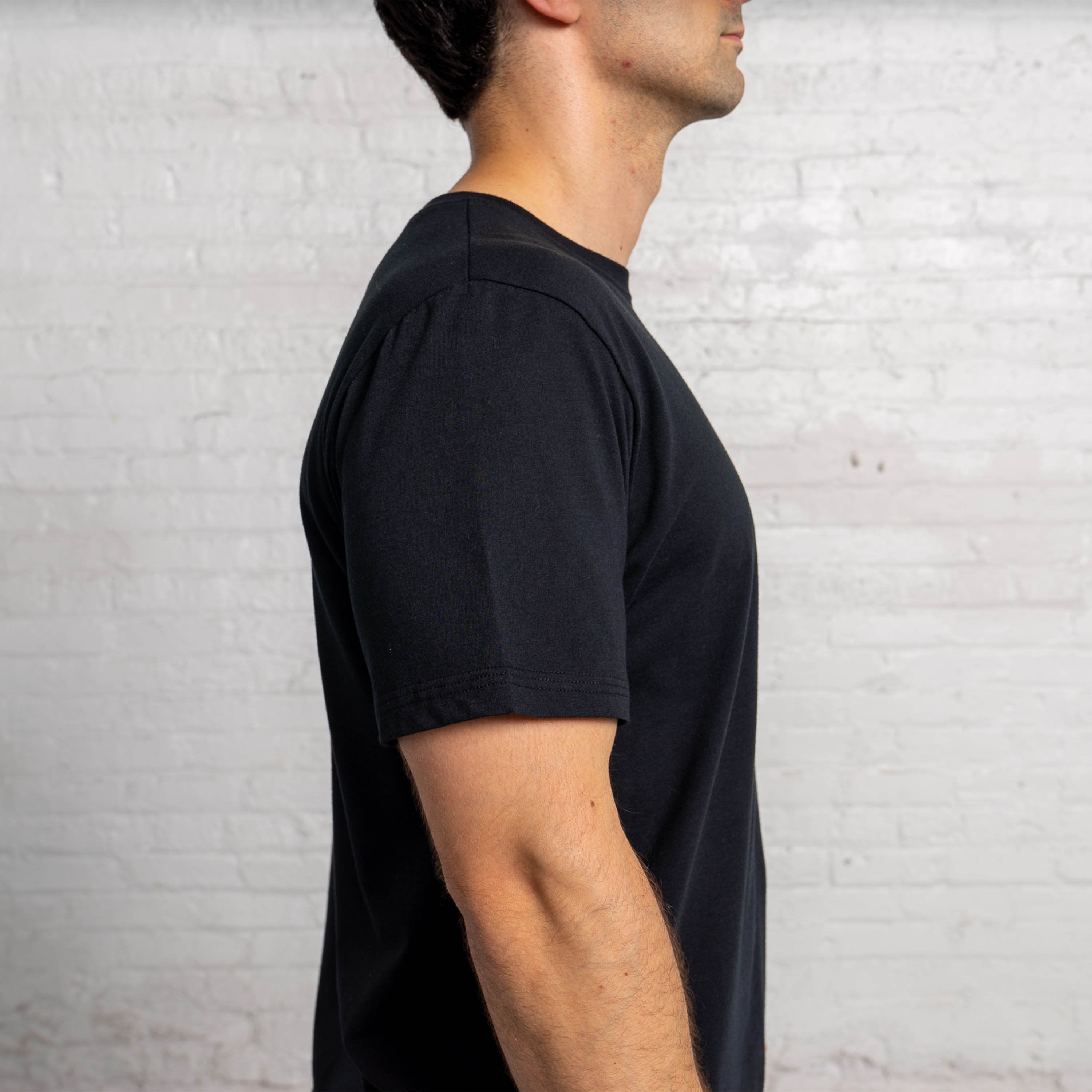 Fitted Color:Black Sustainable Cotton New T-shirts