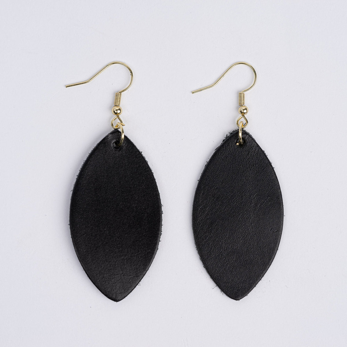 Leather Earrings (leaf)